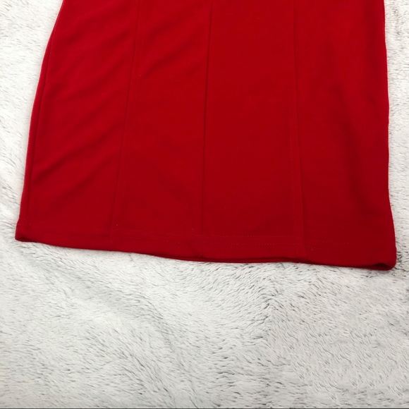 Red Sweetheart Neckline Bodycon Dress - Picture 9 of 9